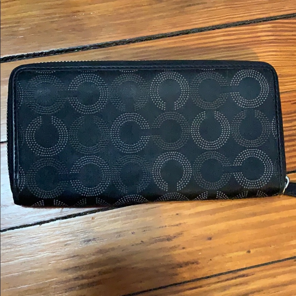 COACH Ashley dotted OP art zip around black wallet - Picture 5 of 8